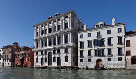 museo di fondazione prada|prada foundation venice.